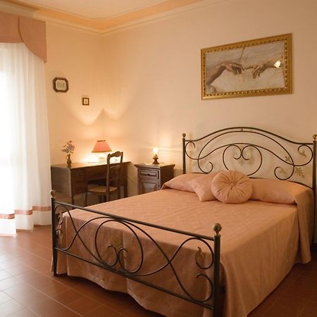 B&B Podere Ospedaletto Μπολσένα Δωμάτιο φωτογραφία
